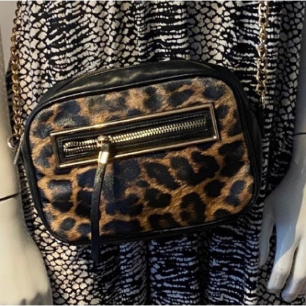 Animal Print Crossbody Bag - Picture 12 of 12